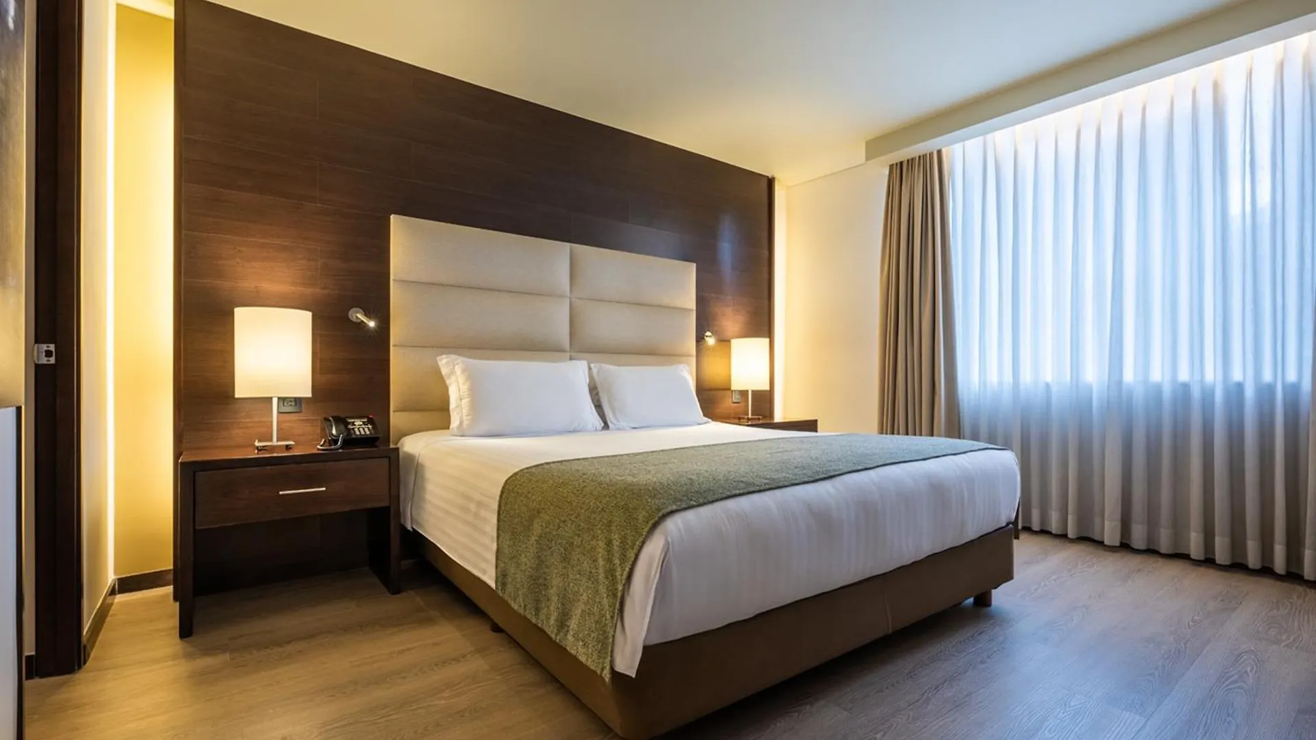 *****  Hotel Estelar Milla De Oro Medellin Colombia