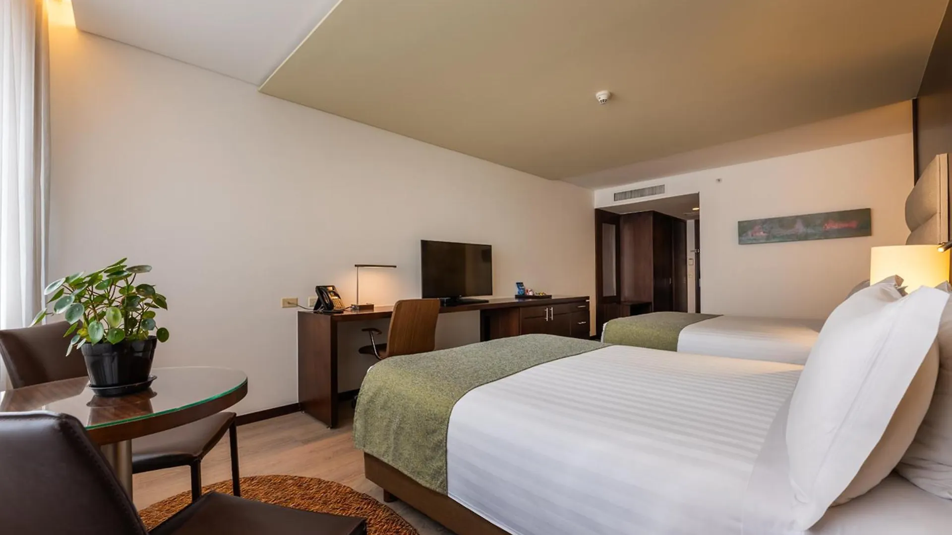 Hotel Estelar Milla De Oro Medellin Colombia