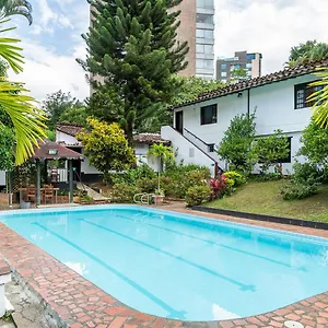 Premium Real Medellin